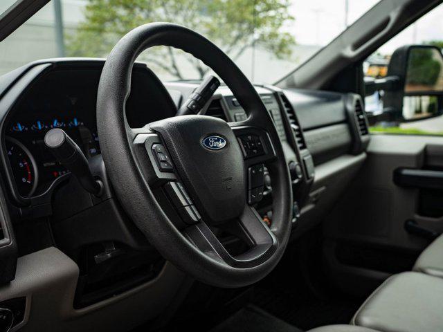 Photo of 2020 Oxford White Ford F-450