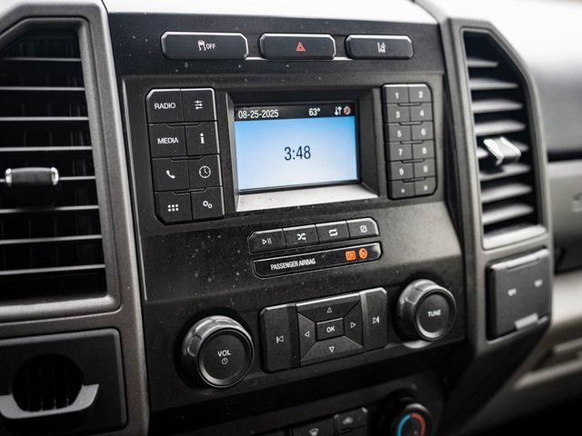 Photo of 2020 Oxford White Ford F-450