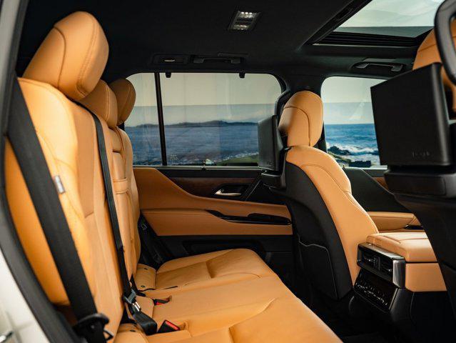 Photo of 2023 Atomic Lexus LX 600