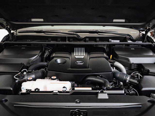 Photo of 2023 Atomic Lexus LX 600