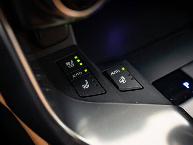 Photo of 2023 Atomic Lexus LX 600