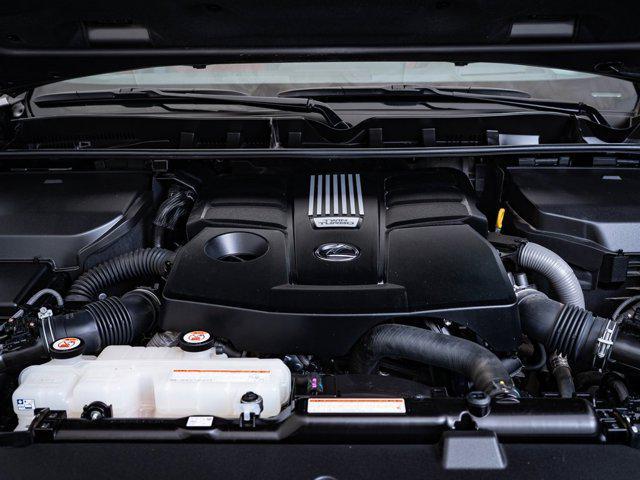Photo of 2022 Manganese Luster Lexus LX 600