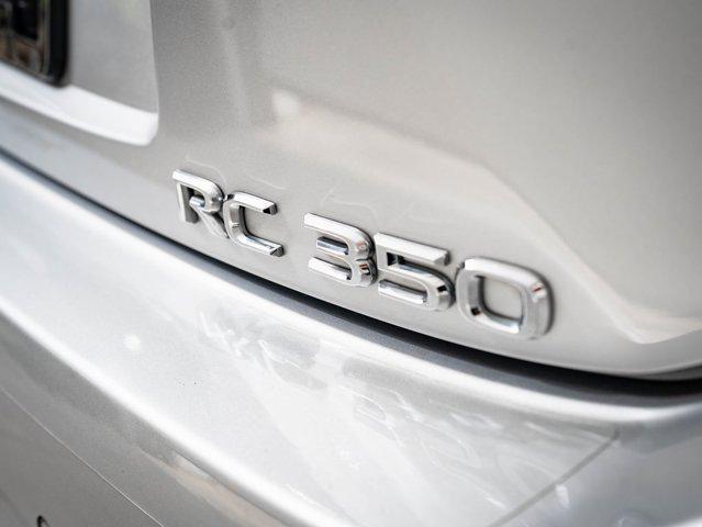 Photo of 2016 Silver Lining Metallic Lexus RC 350