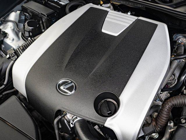 Photo of 2016 Silver Lining Metallic Lexus RC 350