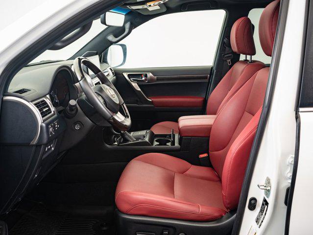 Photo of 2023 Eminent White Pearl Lexus GX 460