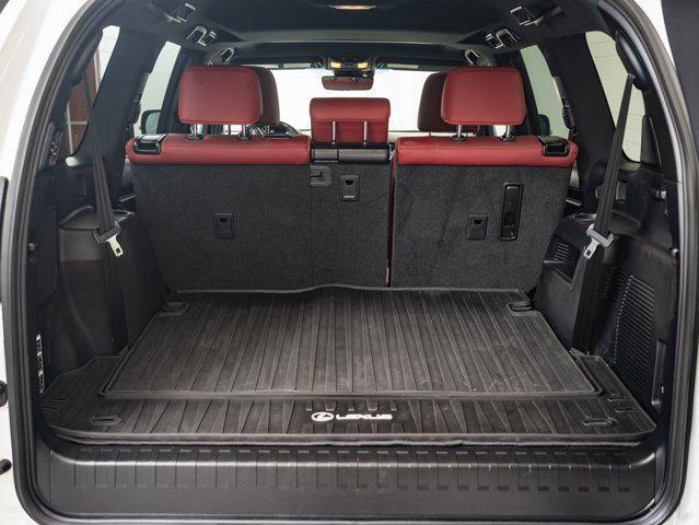 Photo of 2023 Eminent White Pearl Lexus GX 460