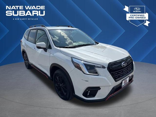 Photo of 2024 Crystal White Pearl Subaru Forester