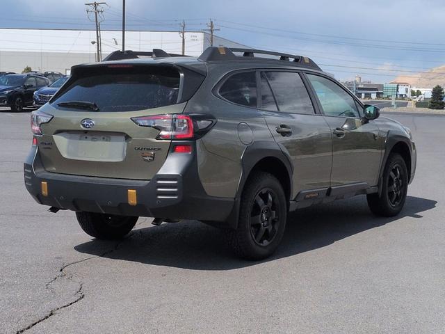 Photo of 2022 Autumn Green Metallic Subaru Outback