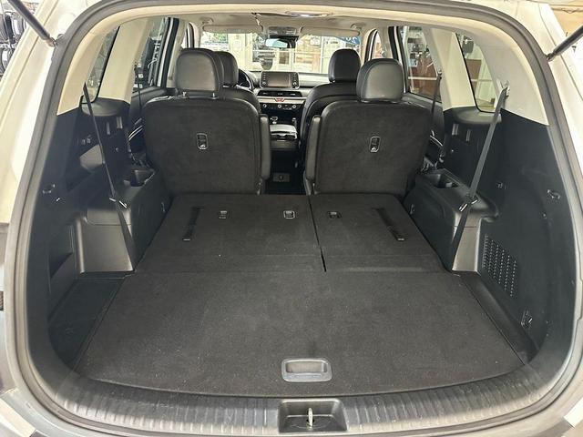 Photo of 2020 Snow White Pearl Kia Telluride