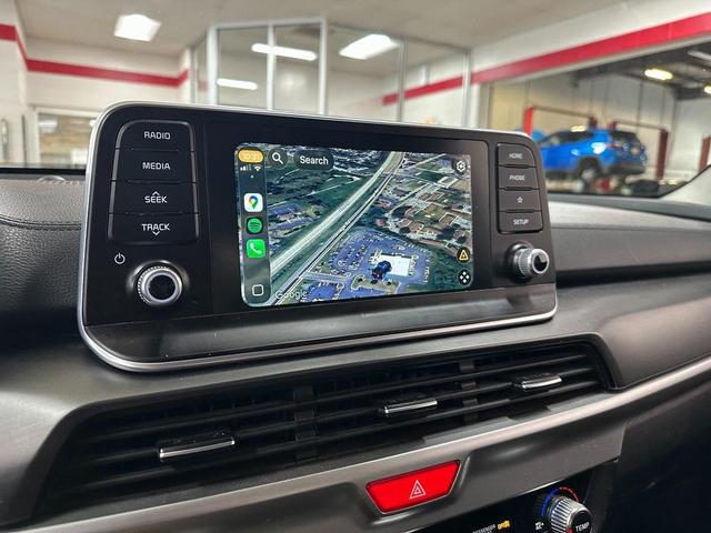 Photo of 2020 Snow White Pearl Kia Telluride