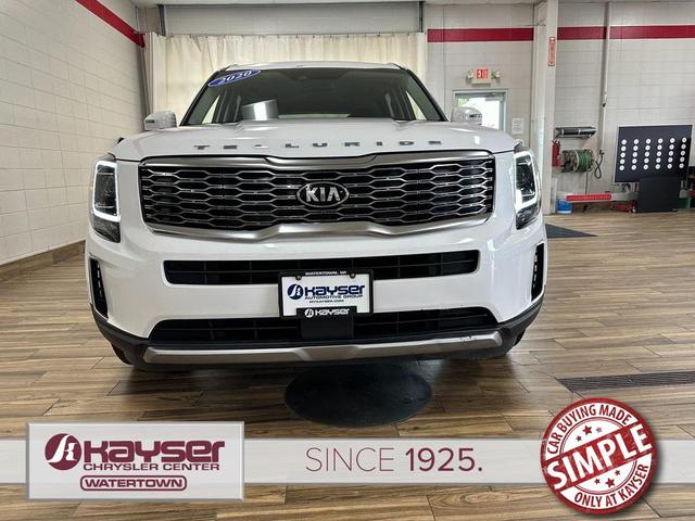 Photo of 2020 Snow White Pearl Kia Telluride