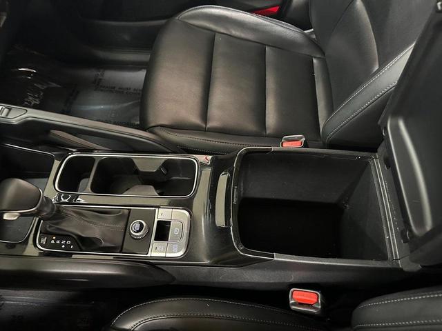 Photo of 2020 Snow White Pearl Kia Telluride
