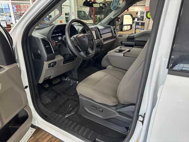 Photo of 2022 Gray Ford F-350