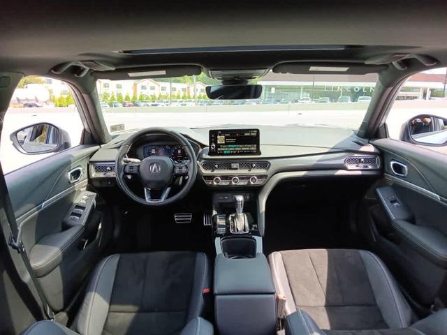 Photo of 2023 Lunar Silver Metallic Acura Integra