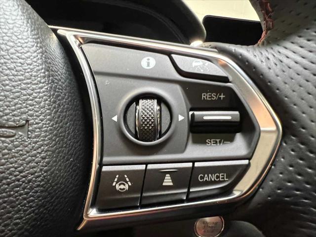 Photo of 2025 Platinum White Pearl Acura TLX