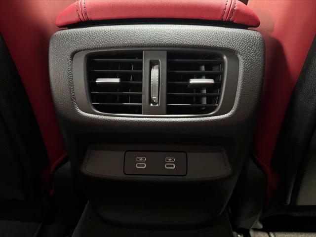Photo of 2025 Platinum White Pearl Acura TLX