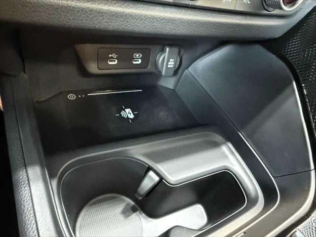 Photo of 2025 Platinum White Pearl Acura ADX