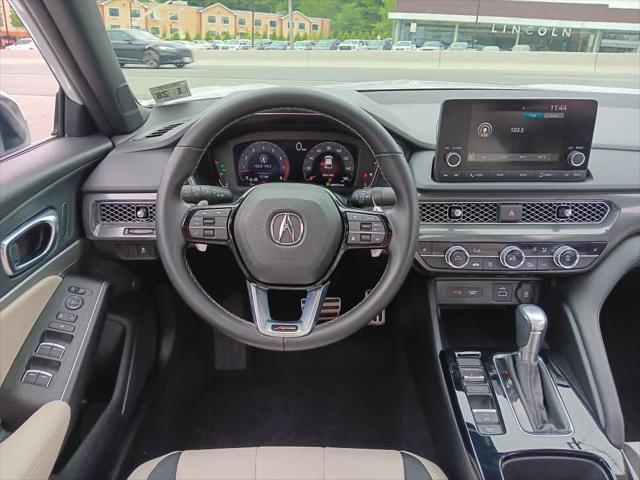 Photo of 2023 Platinum White Pearl Acura Integra