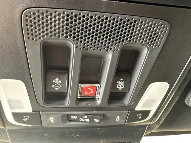 Photo of 2025 Urban Gray Pearl Acura ADX