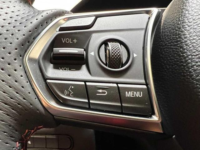 Photo of 2025 Platinum White Pearl Acura TLX