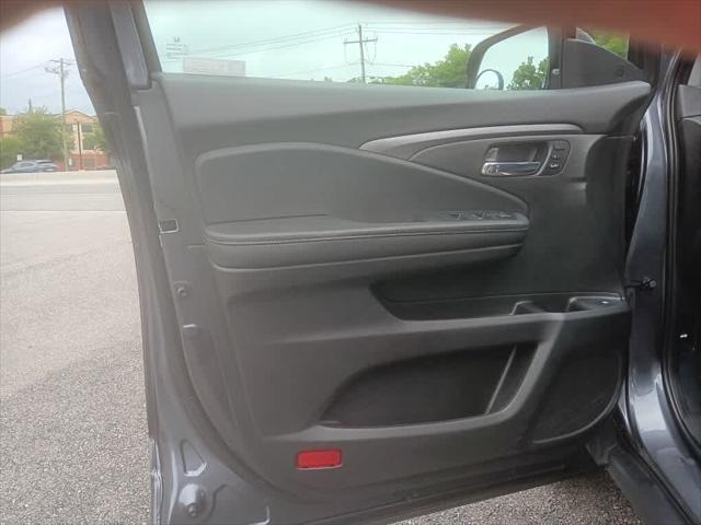 Photo of 2023 Modern Steel Metallic Honda Ridgeline