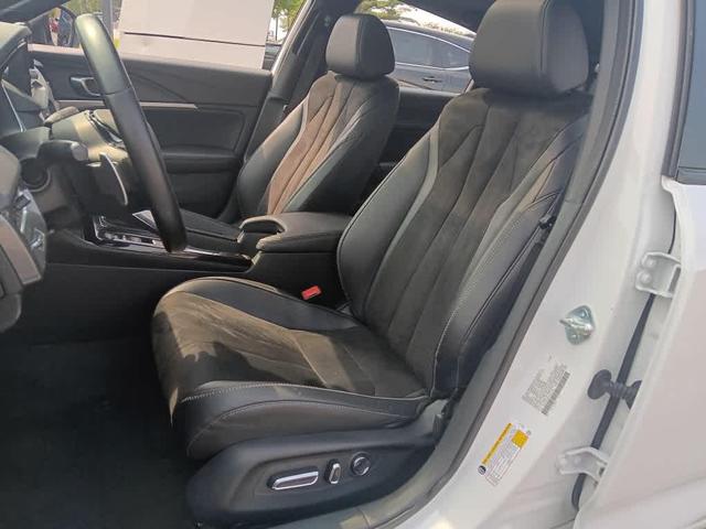 Photo of 2023 Platinum White Pearl Acura Integra