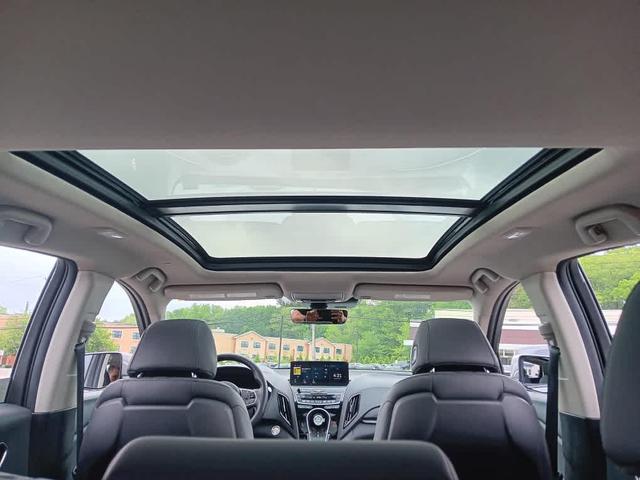Photo of 2023 Lunar Silver Metallic Acura RDX