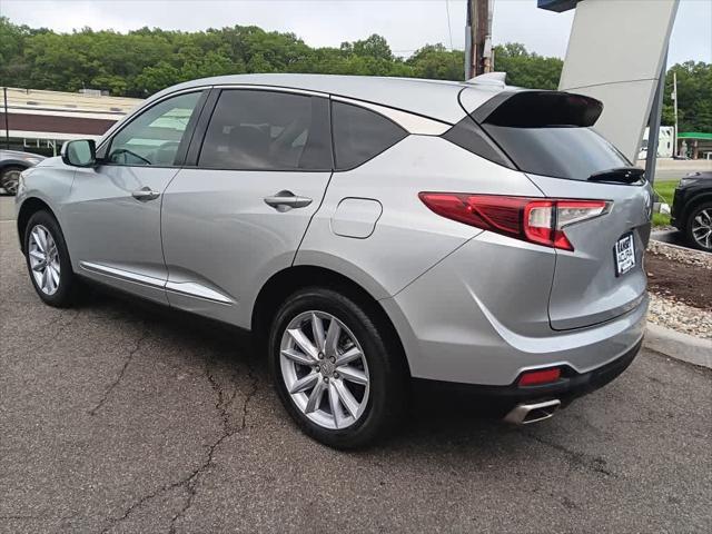 Photo of 2023 Lunar Silver Metallic Acura RDX