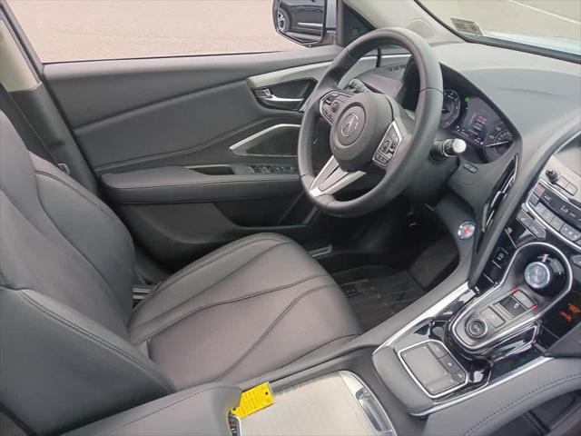 Photo of 2023 Lunar Silver Metallic Acura RDX