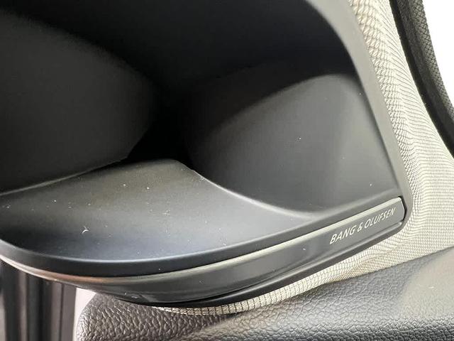 Photo of 2026 Majestic Black Pearl Acura MDX