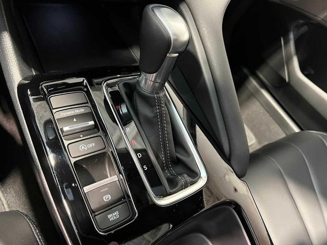 Photo of 2025 Lunar Silver Metallic Acura Integra