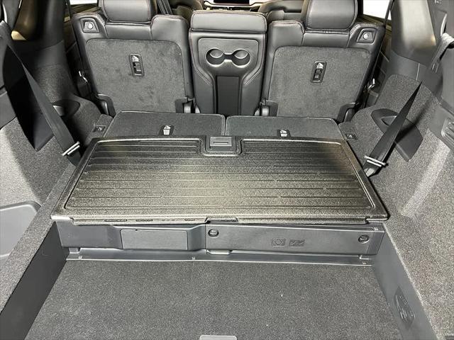 Photo of 2026 Double Apex Blue Pearl Acura MDX