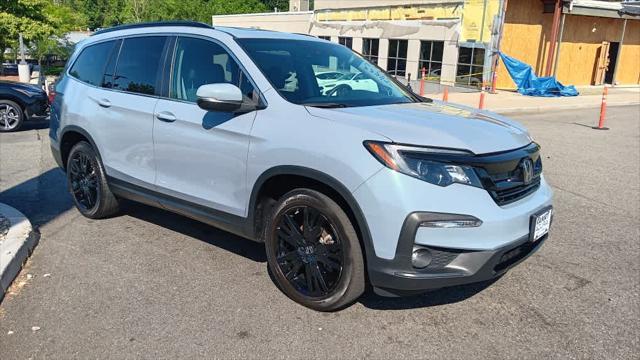 Photo of 2022 Sonic Gray Pearl Honda Pilot