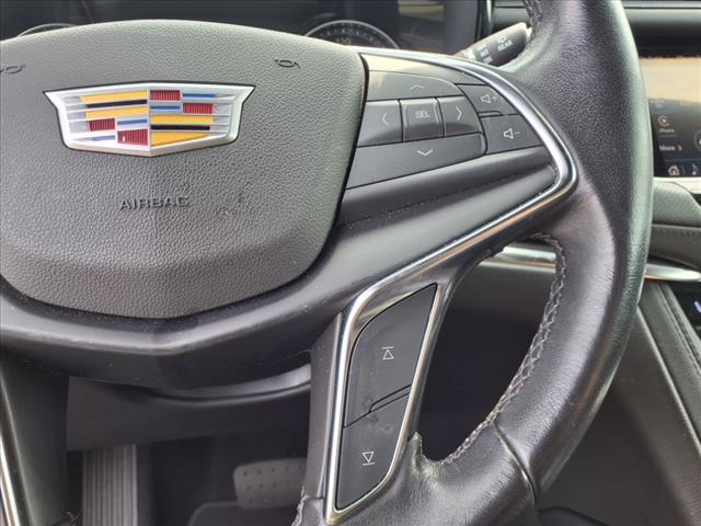 Photo of 2022 Dark Moon Blue Metallic Cadillac XT5