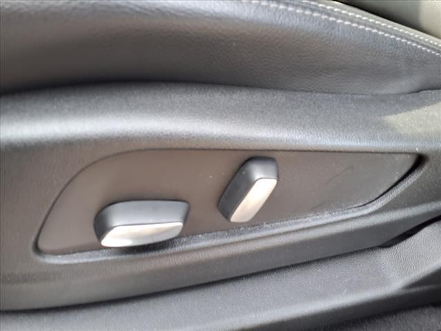 Photo of 2022 Dark Moon Blue Metallic Cadillac XT5