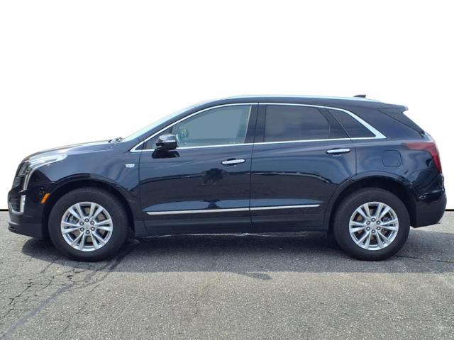 Photo of 2022 Dark Moon Blue Metallic Cadillac XT5
