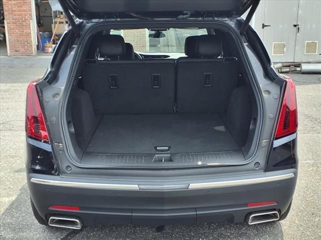 Photo of 2022 Dark Moon Blue Metallic Cadillac XT5