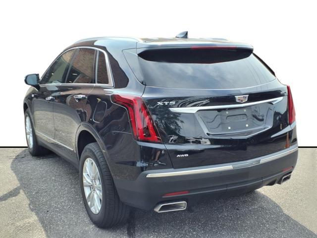 Photo of 2022 Dark Moon Blue Metallic Cadillac XT5