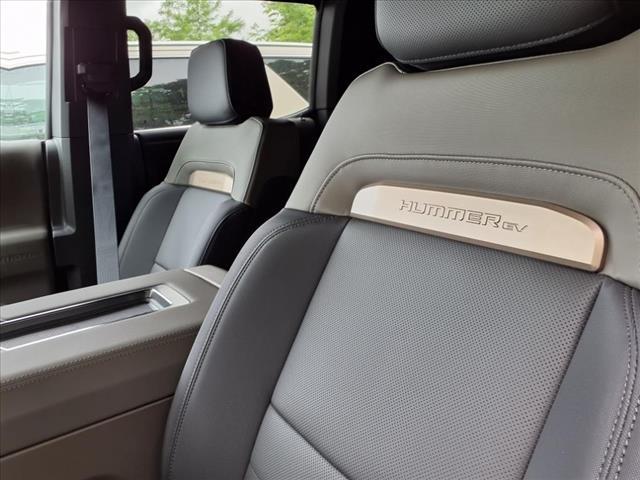Photo of 2025 Meteor Mettalic GMC HUMMER EV SUV