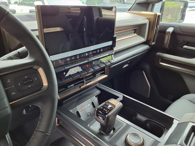 Photo of 2025 Meteor Mettalic GMC HUMMER EV SUV
