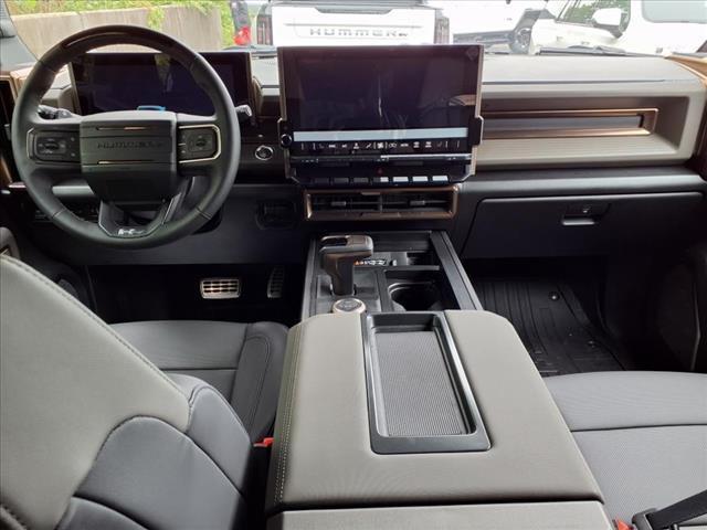 Photo of 2025 Meteor Mettalic GMC HUMMER EV SUV