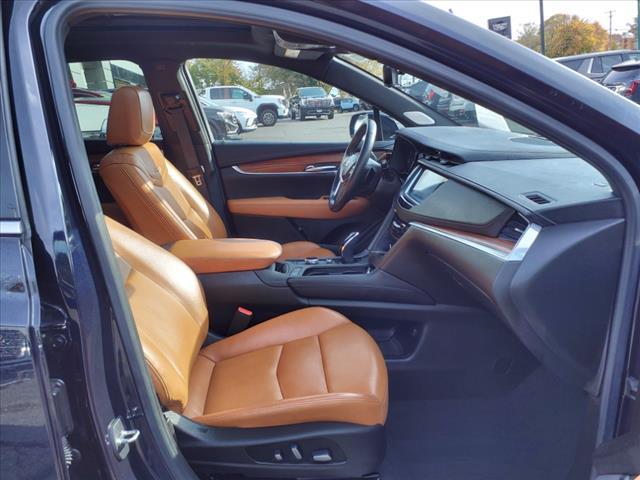 Photo of 2021 Dark Moon Blue Metallic Glu Cadillac XT5