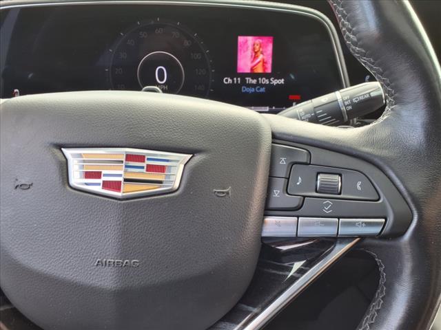 Photo of 2022 Crystal White Tricoat G1w Cadillac Escalade ESV
