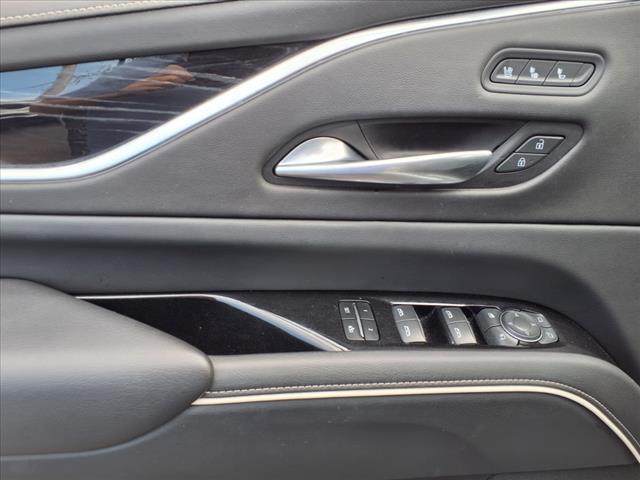 Photo of 2022 Crystal White Tricoat G1w Cadillac Escalade ESV