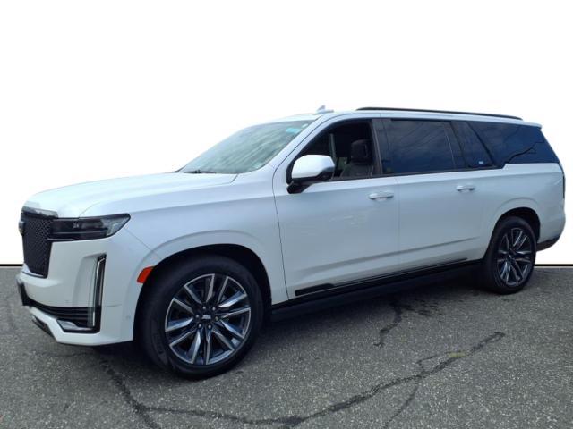 Photo of 2022 Crystal White Tricoat G1w Cadillac Escalade ESV