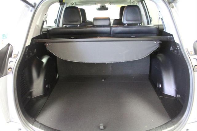 Photo of 2017 Silver Sky Metallic Toyota RAV4