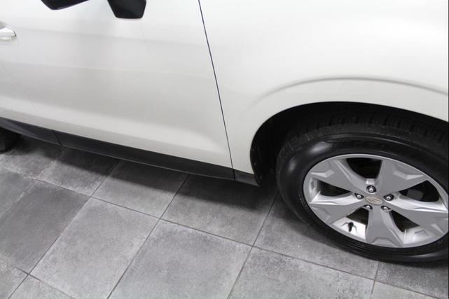 Photo of 2015 Satin White Pearl Subaru Forester