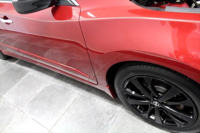 Photo of 2017 Maroon Nissan Altima