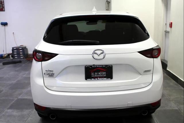 Photo of 2018 Pearl White Mazda CX-5