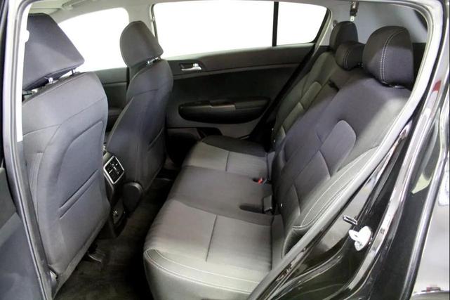 Photo of 2022 Black Cherry Kia Sportage